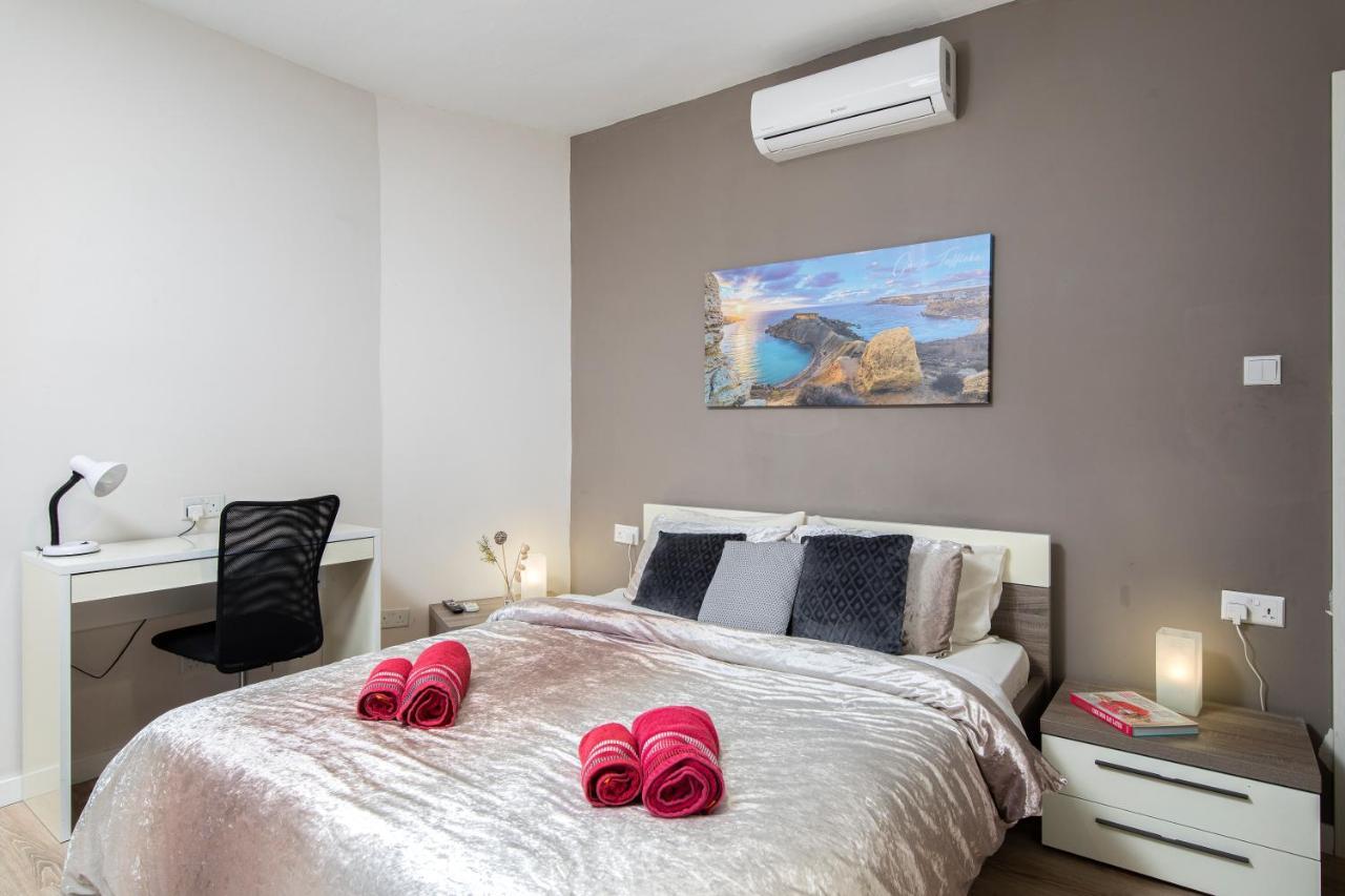 Luxury Msida Circle Suites Exterior photo