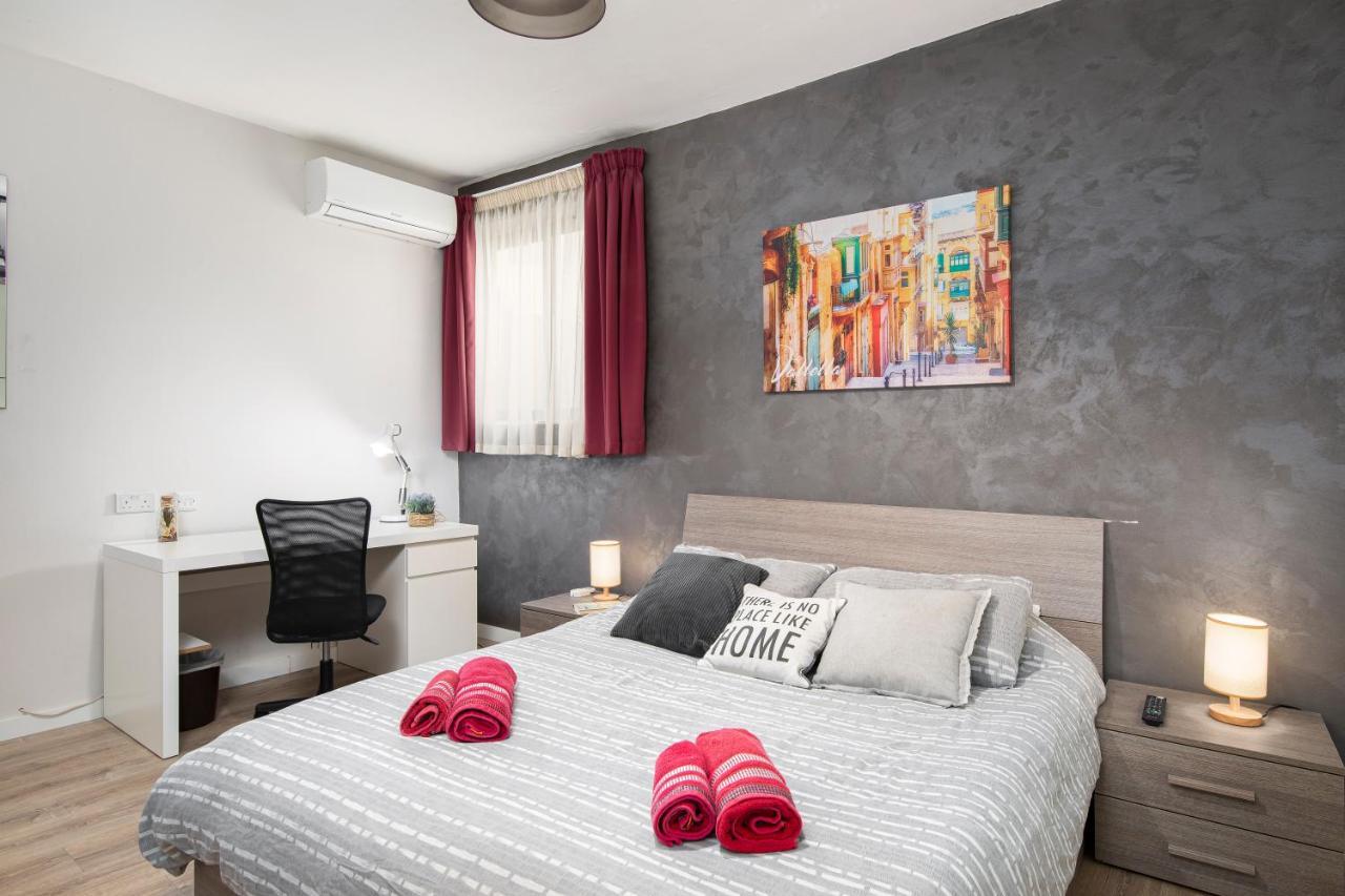 Luxury Msida Circle Suites Exterior photo
