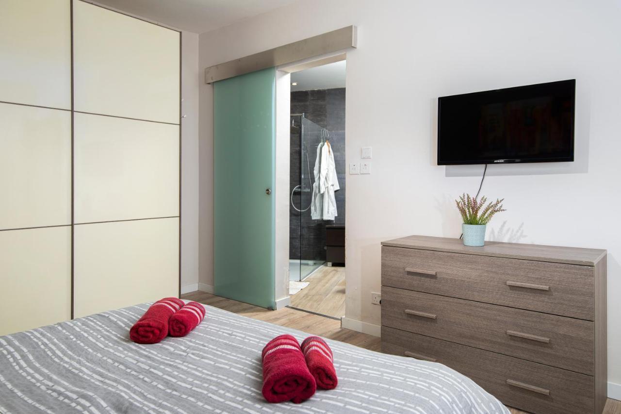 Luxury Msida Circle Suites Exterior photo